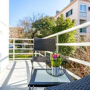 Couette-café Centre Zlatan Rooms&studio, Split